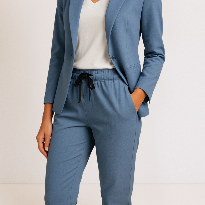 Francescanfortevole | Eleganza Moderna in un Completo Co