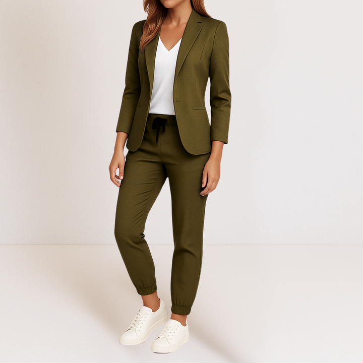 Francescanfortevole | Eleganza Moderna in un Completo Co