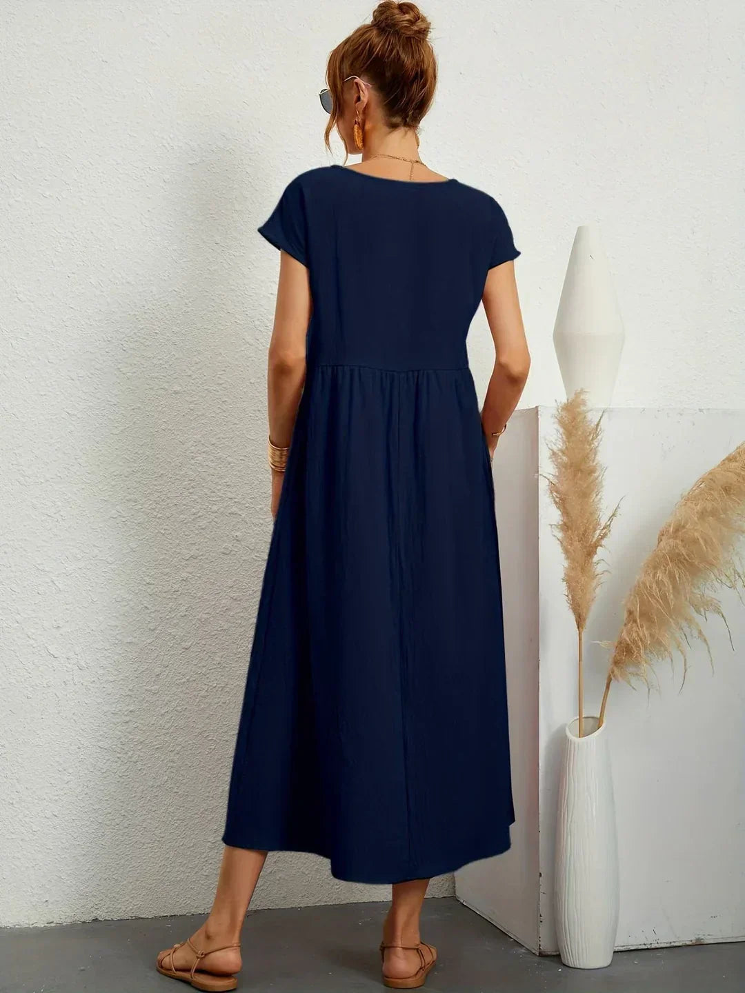 Amélie™ — Abito midi fluido dall’eleganza senza tempo