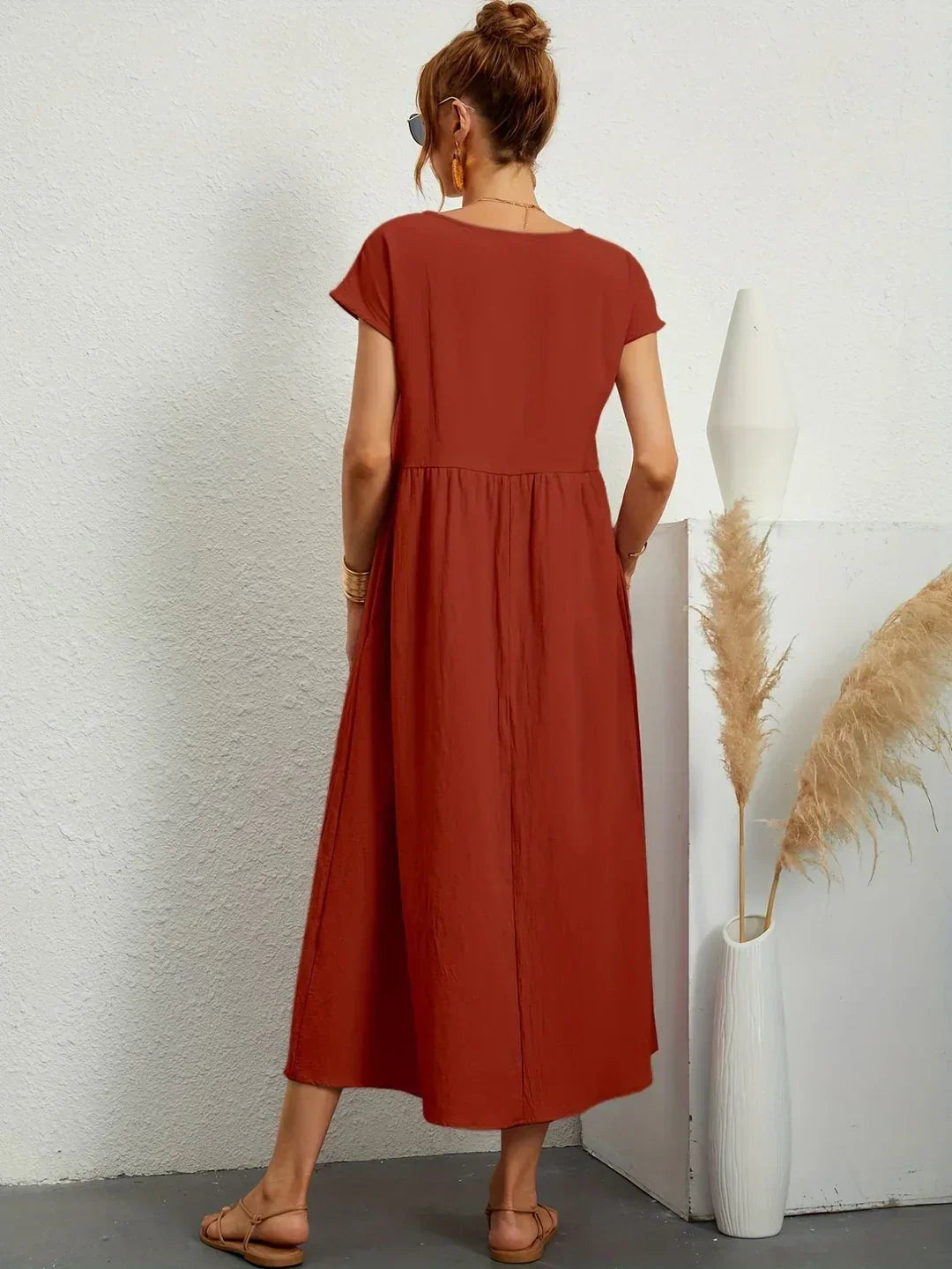 Amélie™ — Abito midi fluido dall’eleganza senza tempo